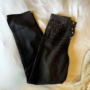 Levi's Women's Black Straight Leg Jeans